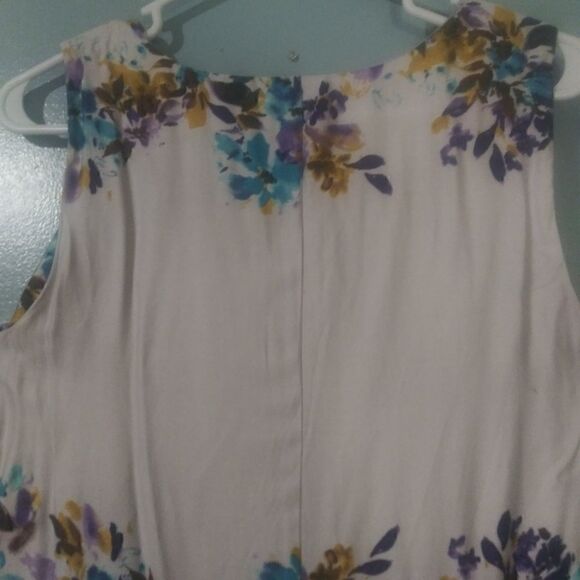 Charming charlie floral slip dress - Picture 5 of 9